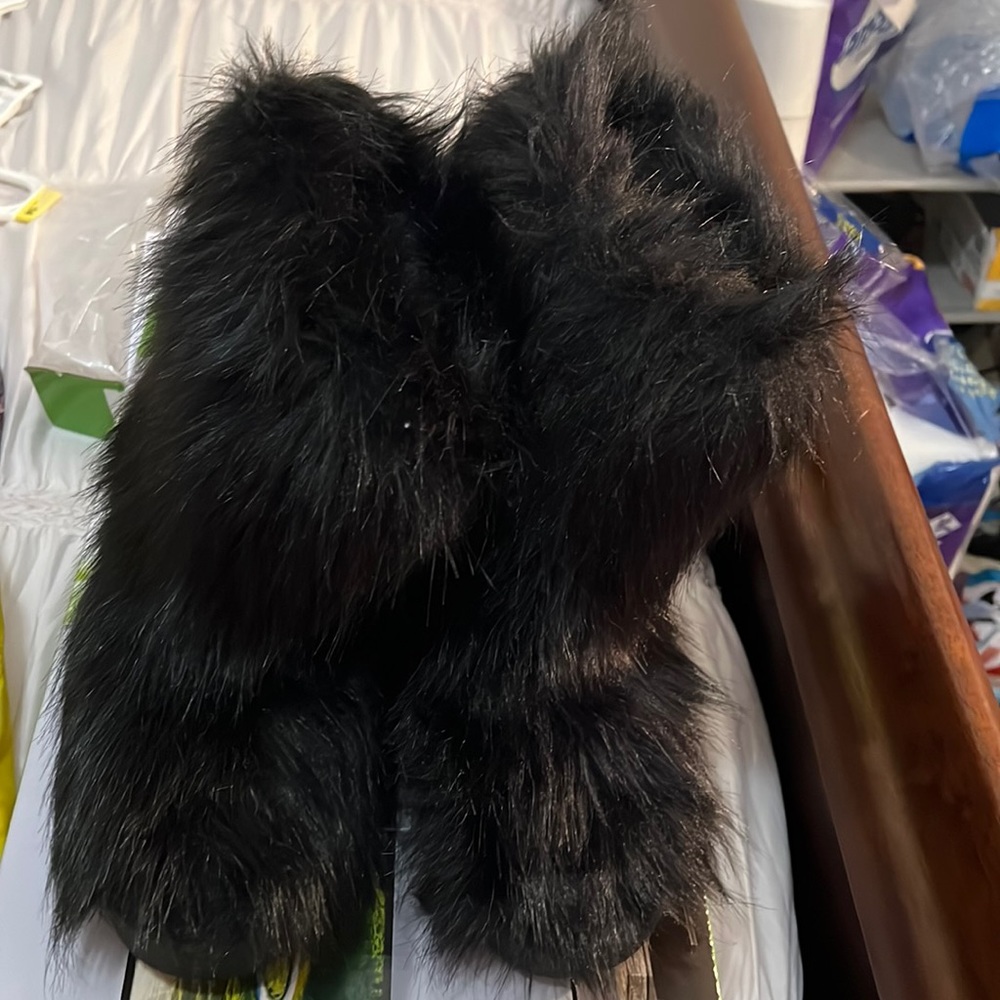 New Zara Yeti boots